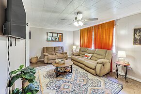 Rural Escape Near Lake Ouachita w/ Gas Grill!