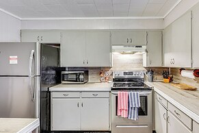 Rural Escape Near Lake Ouachita w/ Gas Grill!