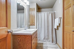 Family-friendly Unit: 8 Mi to Appleton Downtown!