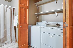 Family-friendly Unit: 8 Mi to Appleton Downtown!