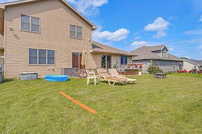 Family-friendly Unit: 8 Mi to Appleton Downtown!