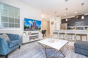 Stunning 4Bd w Pool Storey Lake Resort 4821