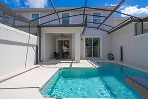 Stunning 4Bd w Pool Storey Lake Resort 4821