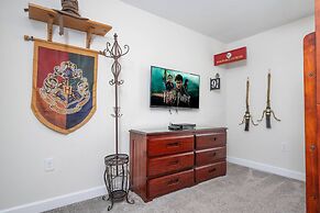 Stunning 4Bd w Pool Storey Lake Resort 4821