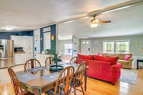 Home Near Dale Hollow Lake: Deck & Fire Pit