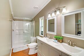 Home Near Dale Hollow Lake: Deck & Fire Pit