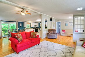 Home Near Dale Hollow Lake: Deck & Fire Pit