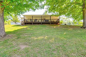 Home Near Dale Hollow Lake: Deck & Fire Pit
