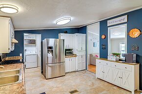 Home Near Dale Hollow Lake: Deck & Fire Pit