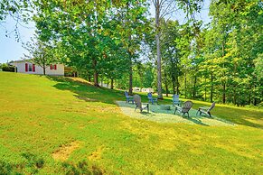Home Near Dale Hollow Lake: Deck & Fire Pit