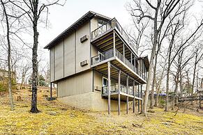 Osage Beach Home w/ 3 Decks in Margaritaville!
