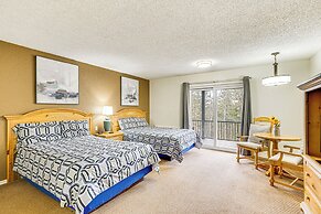 Osage Beach Home w/ 3 Decks in Margaritaville!