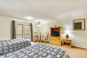 Osage Beach Home w/ 3 Decks in Margaritaville!