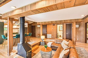 Three Rivers Cottage w/ Private Dock & Fire Pit!