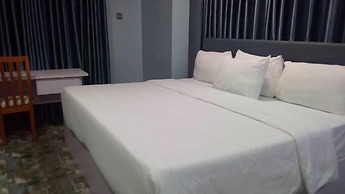 Camas Hotel and Suites