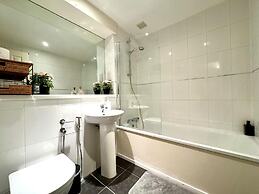 Cityscape Haven in Central London