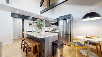 Bigwood #96 2 Bedroom Condo by RedAwning