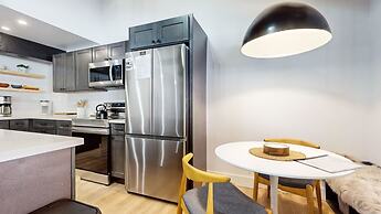 Bigwood #96 2 Bedroom Condo by RedAwning