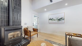 Bigwood #96 2 Bedroom Condo by RedAwning