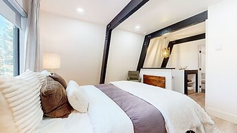 Bigwood #96 2 Bedroom Condo by RedAwning