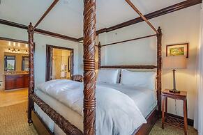 Waipouli B401 2 Bedroom Condo by RedAwning