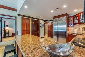 Waipouli B401 2 Bedroom Condo by RedAwning