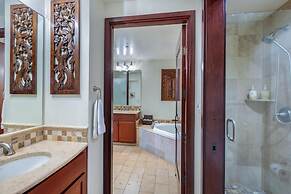 Waipouli B401 2 Bedroom Condo by RedAwning