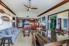 Waipouli B401 2 Bedroom Condo by RedAwning