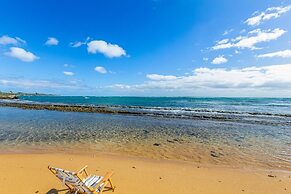 Waipouli B401 2 Bedroom Condo by RedAwning