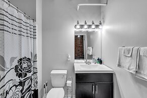 Stylish Chic Retreat At Lafayette Lofts 1 Bedroom Apts by RedAwning