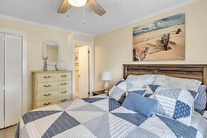 Almost Heaven 2 Bedroom Condo by RedAwning