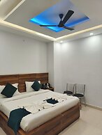 HOTEL VAIDIK GANGA