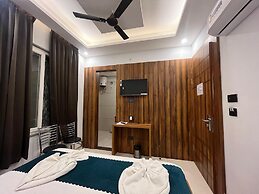 HOTEL VAIDIK GANGA