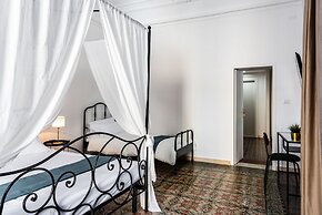 Catania Historical Escape by Wonderful Italy