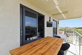 Bocobay Wariruri Condos