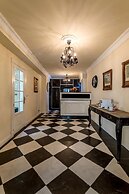 Orangesquare-4bedroom -4 Bathrooms-8 Guests