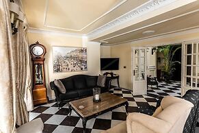 Orangesquare-4bedroom -4 Bathrooms-8 Guests