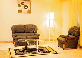 Great Western Hotel and Suites