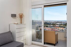 BnB Homes Jardim Cozy Apartment With 2 Pools