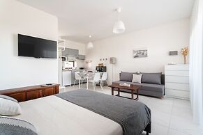 BnB Homes Jardim Cozy Apartment With 2 Pools