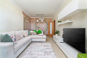 BnB Homes Apartment With Sea View Terrace 2 Pools