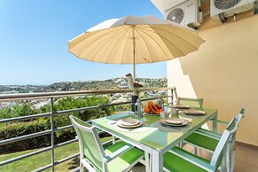 BnB Homes Apartment With Sea View Terrace 2 Pools