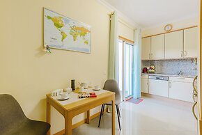 BnB Homes Apartment With Sea View 2 Huge Terraces