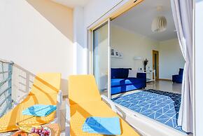BnB Homes Apartment With Sea View 3 Terraces