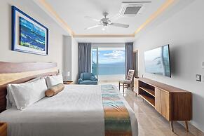 Blue Horizon Luxury Condo