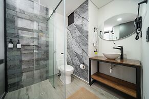 Epic Suites x Ahead