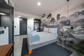 Epic Suites x Ahead