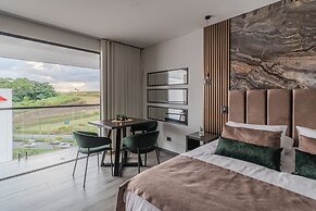 Epic Suites x Ahead