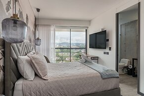 Epic Suites x Ahead