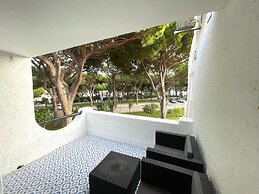 BnB Homes Fal sia Beach Cozy Apartment With Pool